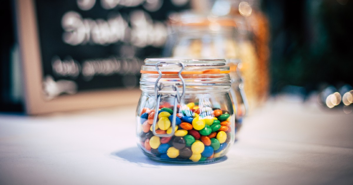 Sweets in a jar (Source: Unsplash/clemono)